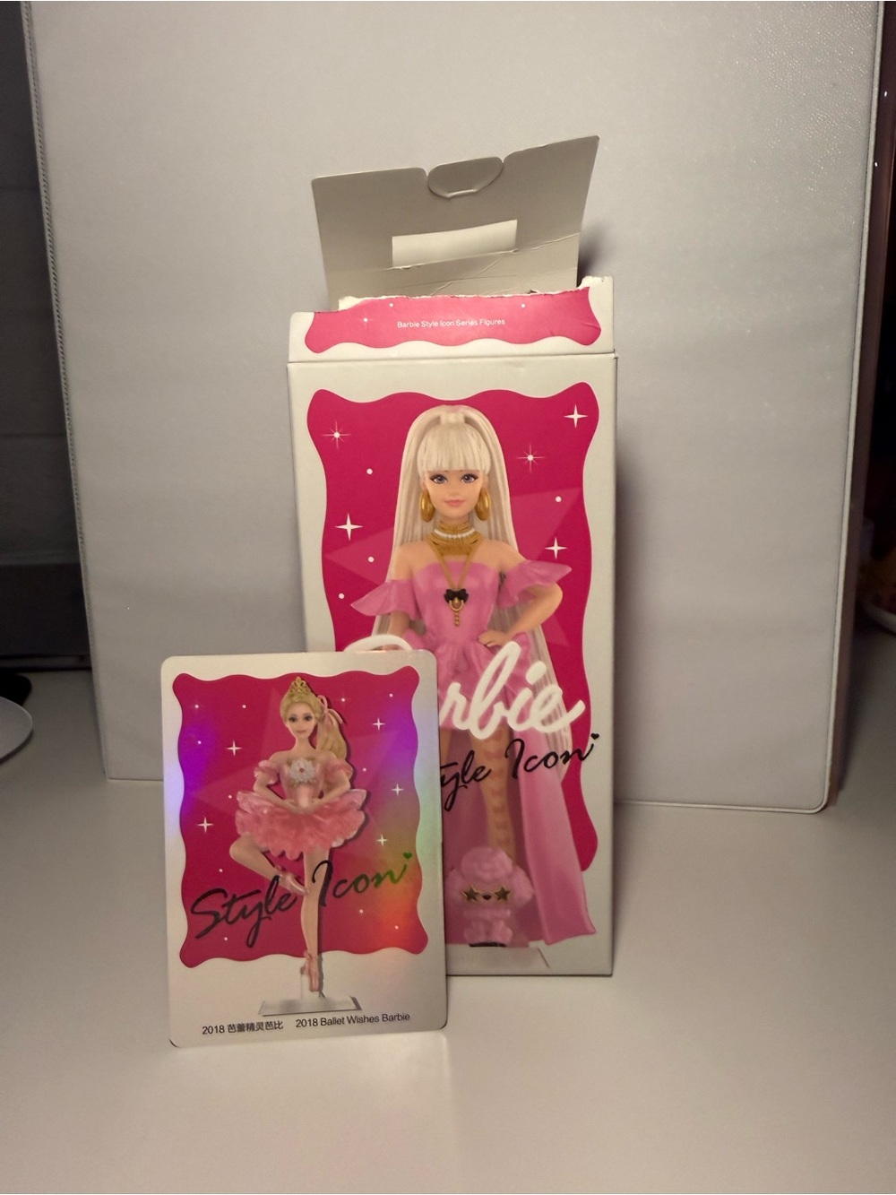 POP MART w/ Card Barbie Style Icon Series 2018 Ballet Wishes Barbie Figure